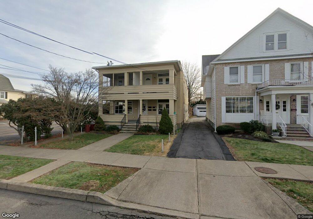 403 N Maple Ave, Kingston, PA 18704 - photo 1