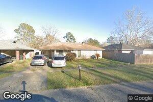 5212 Savoy Dr, Baton Rouge, LA 70812