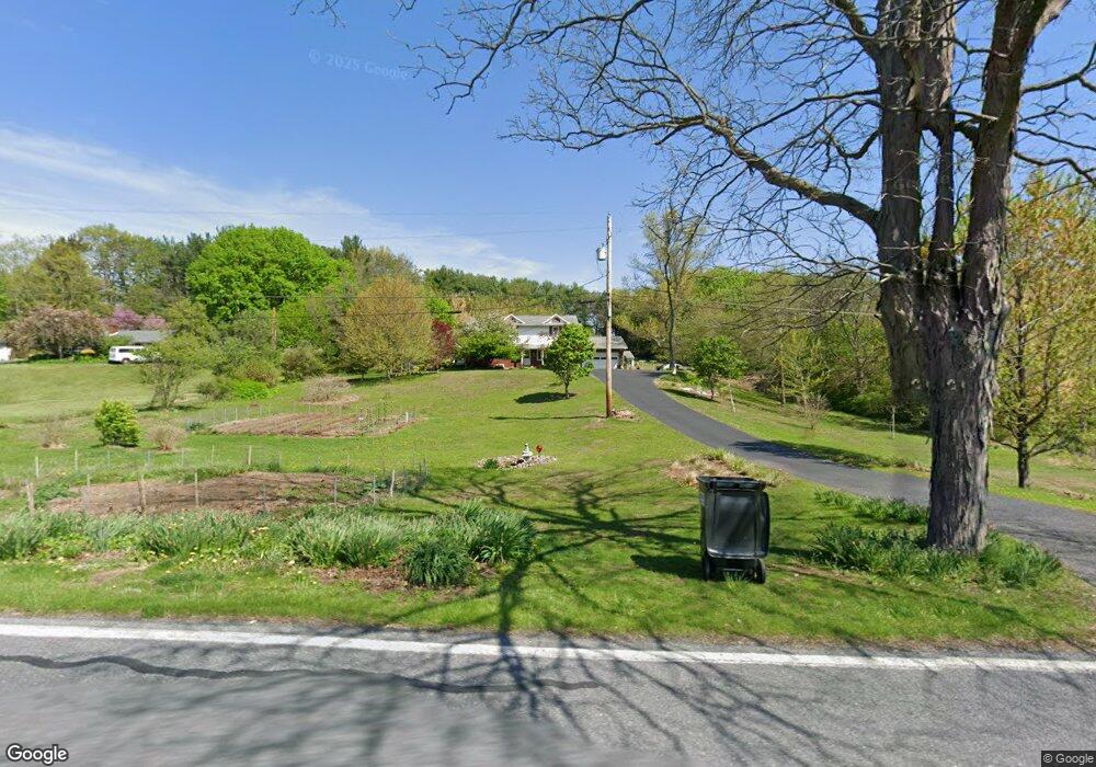 391 Farview Rd, Hamburg, PA 19526 - photo 1