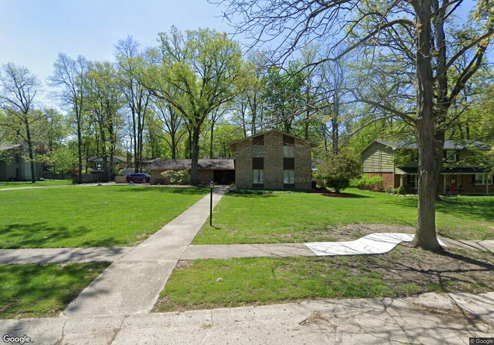 2605 W Twickingham Dr, Muncie, IN 47304 - photo 1