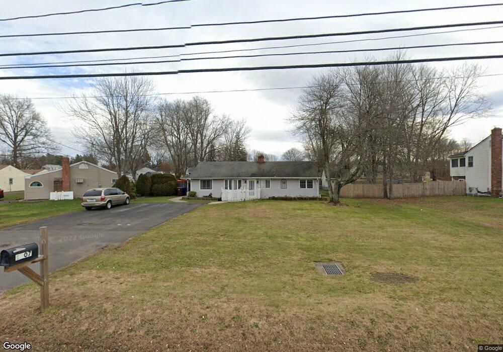 1607 King St, Enfield, CT 06082 - photo 1