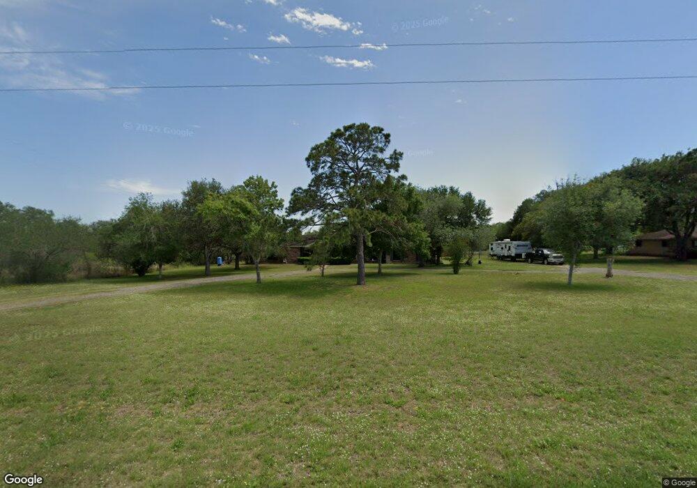 2642 Wofford Ln, Beeville, TX 78102 - photo 1