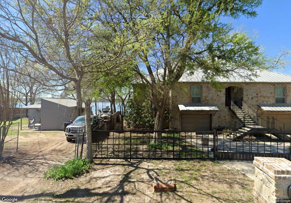 1403 E Lake Dr, Weatherford, TX 76087 - photo 1