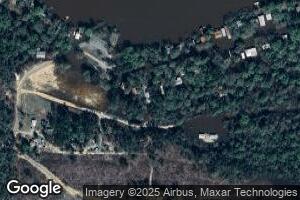 68 Getaway Ln, Surrency, GA 31563