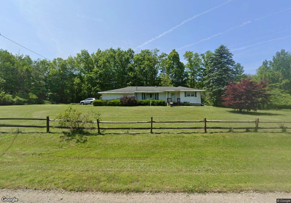 5163 Wetmore Rd, Conneaut, OH 44030 - photo 1