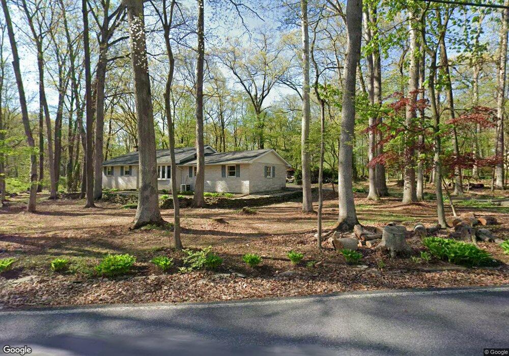 566 Forest Ln, Shoemakersville, PA 19555 - photo 1