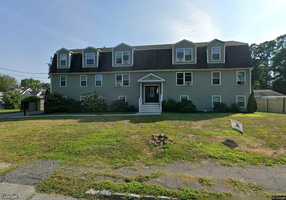 12 1/2 Maple St unit 1, Taunton, MA 02780 - photo 1