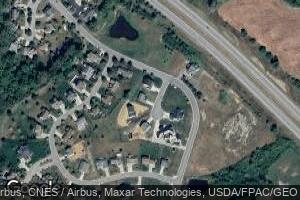 1008 Fall Ridge Ct, Bellefontaine, OH 43311