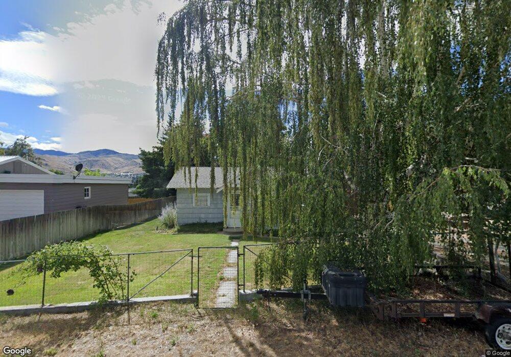 628 N Gale Place, East Wenatchee, WA 98802 - photo 1