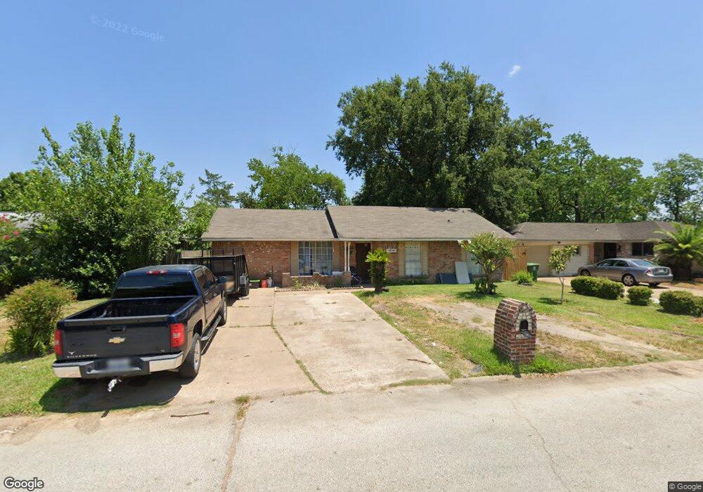1614 Willow Rock Rd, Houston, TX 77088 - photo 1