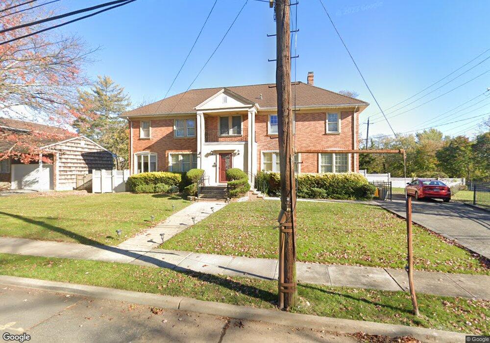 6 Elm St, Woodmere, NY 11598 - photo 1