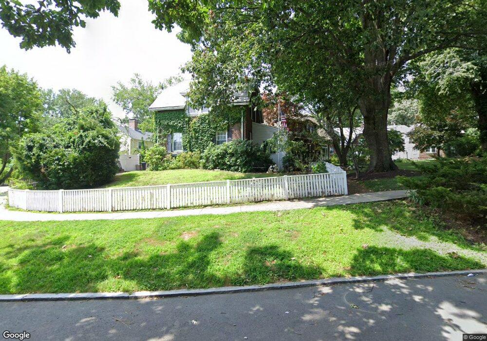 32 Southbourne Rd, Jamaica Plain, MA 02130 - photo 1