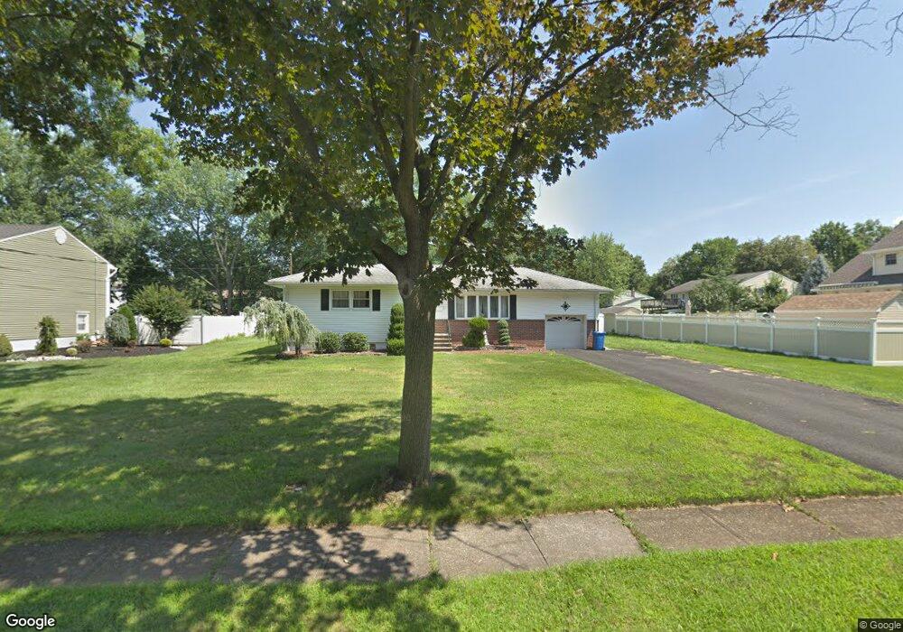 17 Kent Place, Clark, NJ 07066 - photo 1