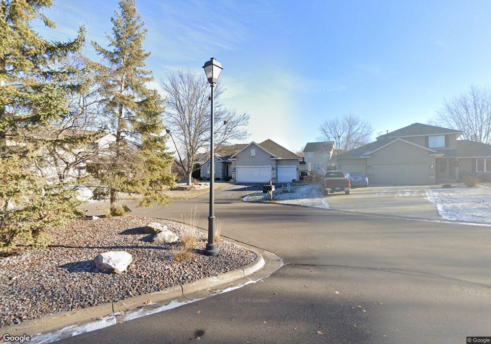 9464 White Oaks Ct, Champlin, MN 55316 - photo 1