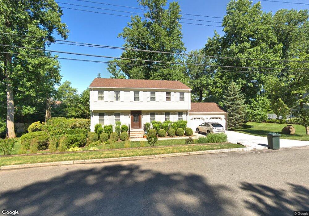 152 Anderson Ave, Closter, NJ 07624 - photo 1