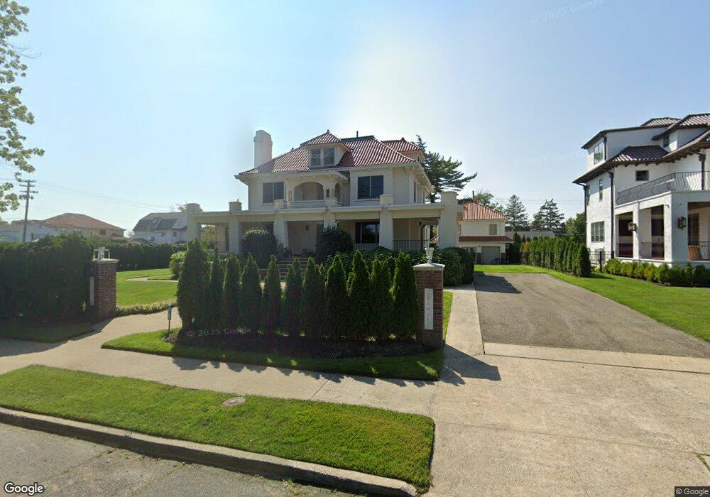 4 Lakeview Rd, Deal, NJ 07723 - photo 1