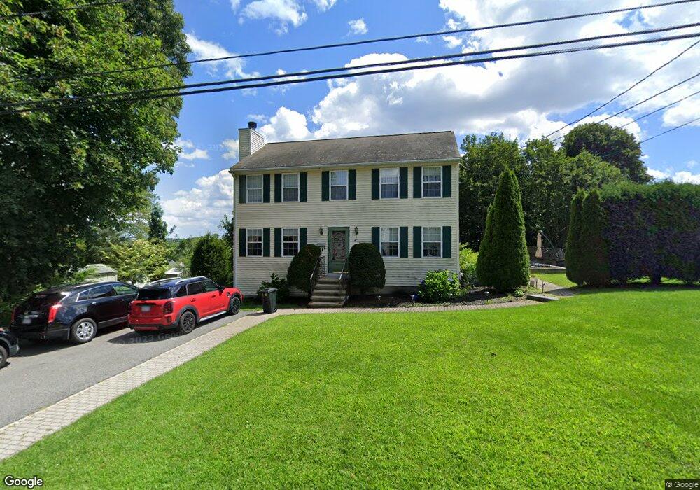 41 Maple Ave, Woburn, MA 01801 - photo 1