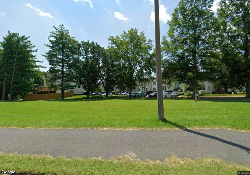 13835 Fount Beattie Ct, Centreville, VA 20121 - photo 1