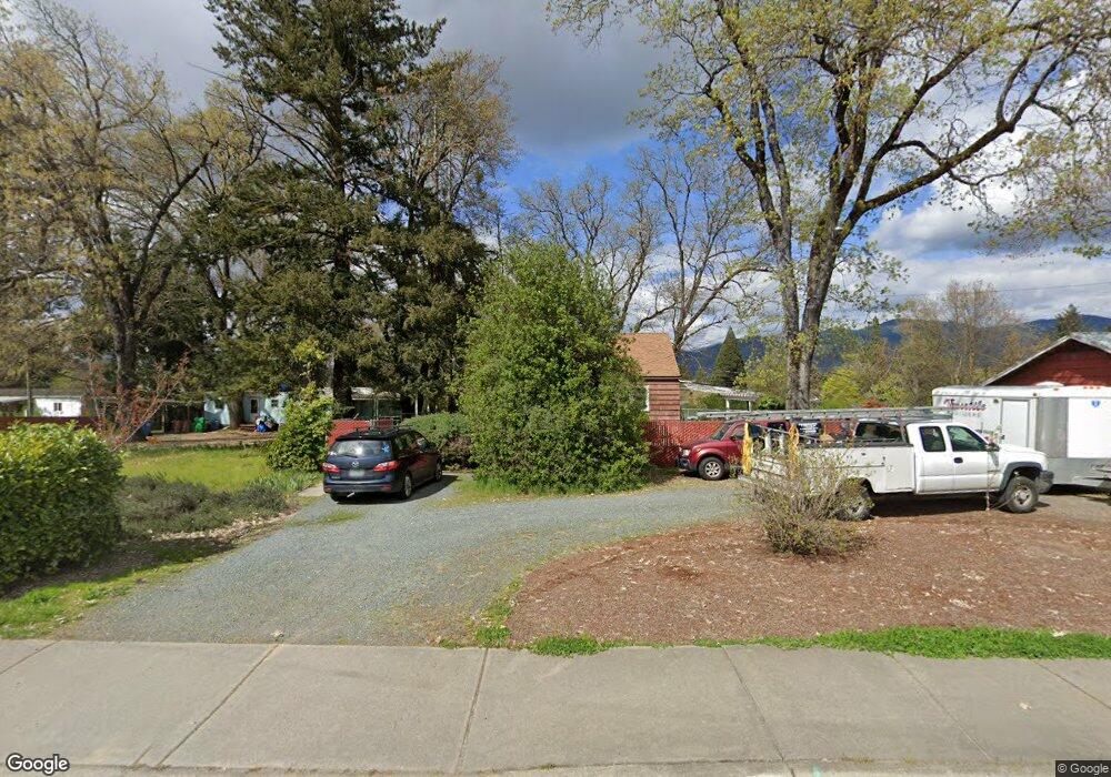 1236 Grandview Ave, Grants Pass, OR 97527 - photo 1