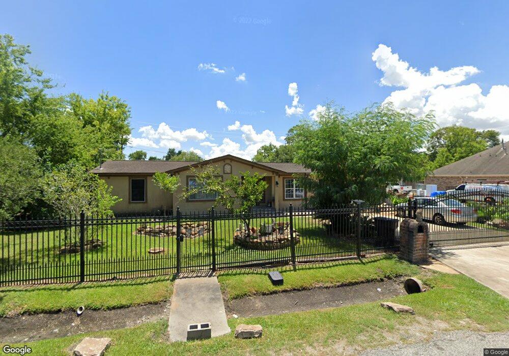 13362 Knollcrest St, Houston, TX 77015 - photo 1