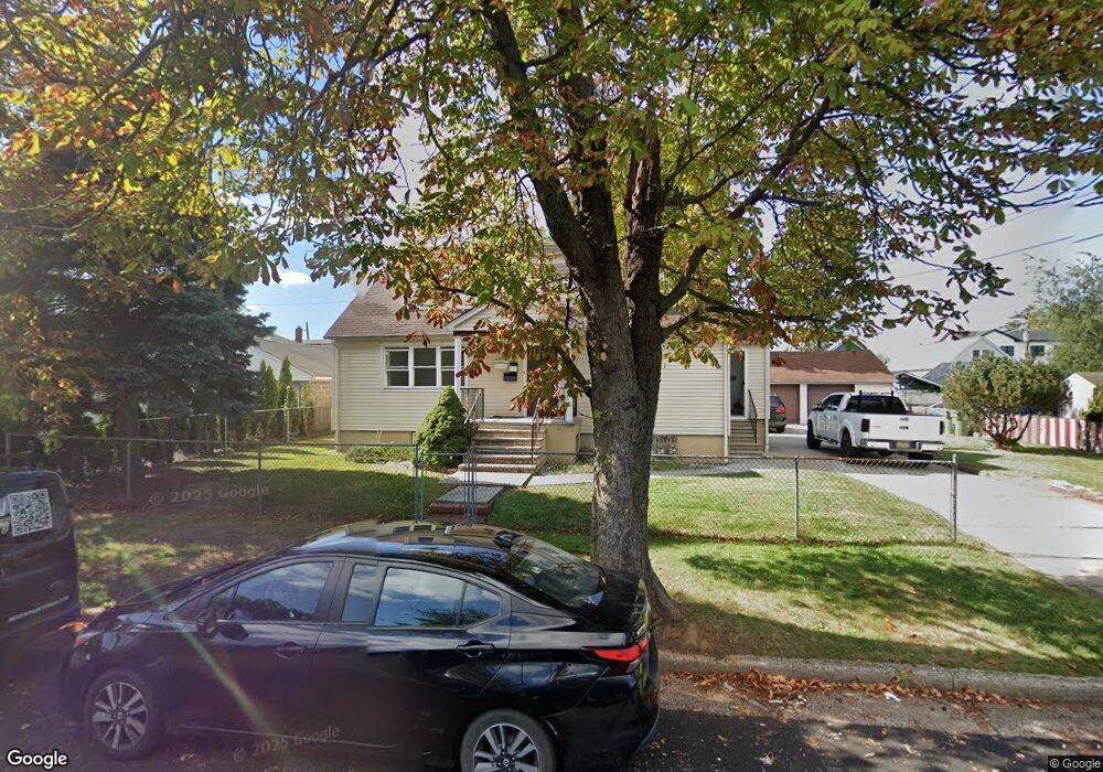 547 Middlesex St, Linden, NJ 07036 - photo 1