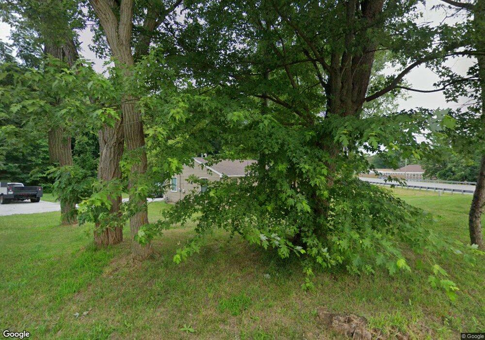 5622 N 400 W, La Porte, IN 46350 - photo 1