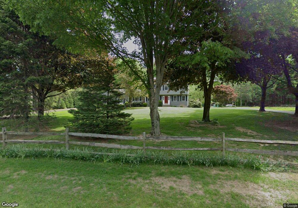 1150 Daniels Farm Rd, Trumbull, CT 06611 - photo 1