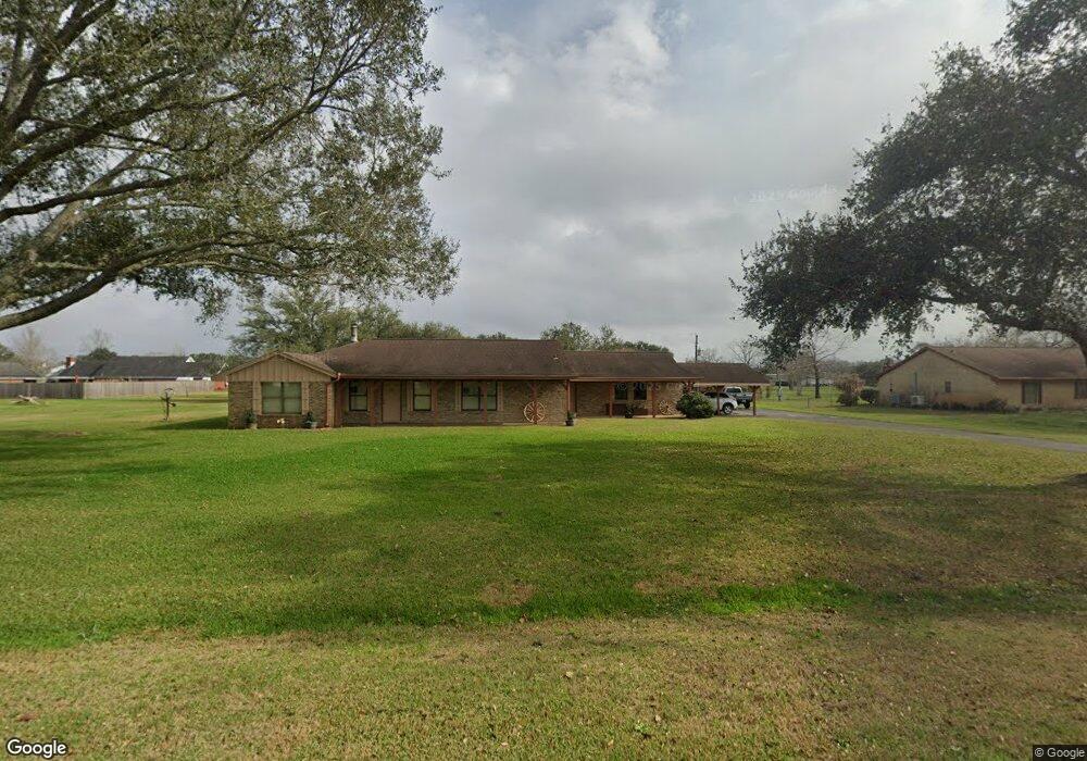 5201 W Zephyr Dr, Alvin, TX 77511 - photo 1