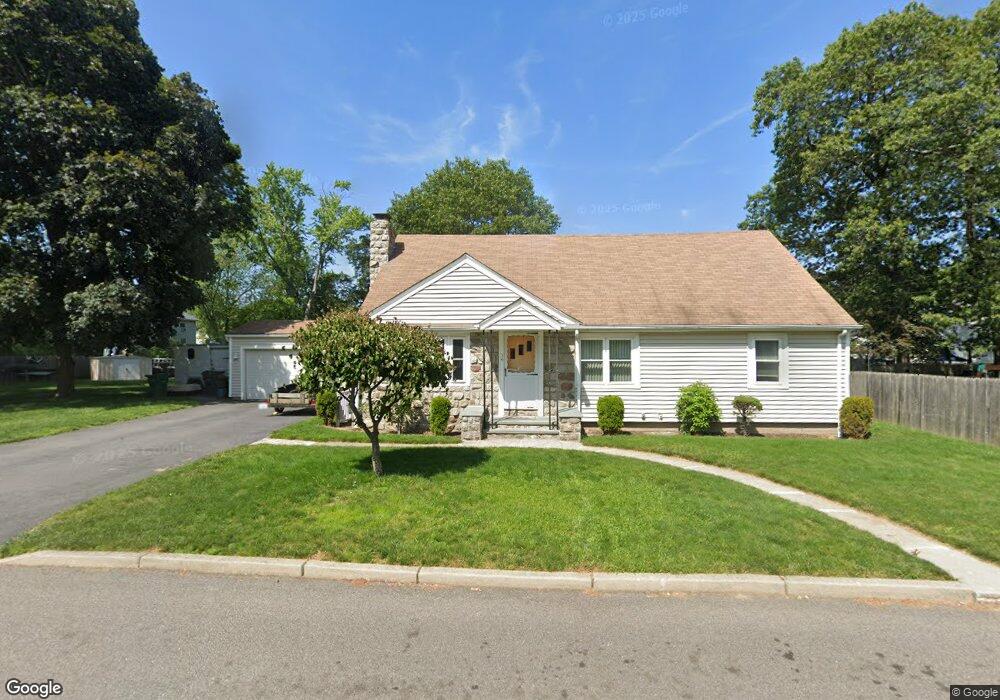 54 Byron Blvd, Warwick, RI 02888 - photo 1