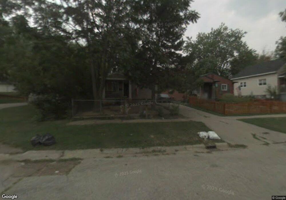 924 Hammond Ave, Flint, MI 48503 - photo 1