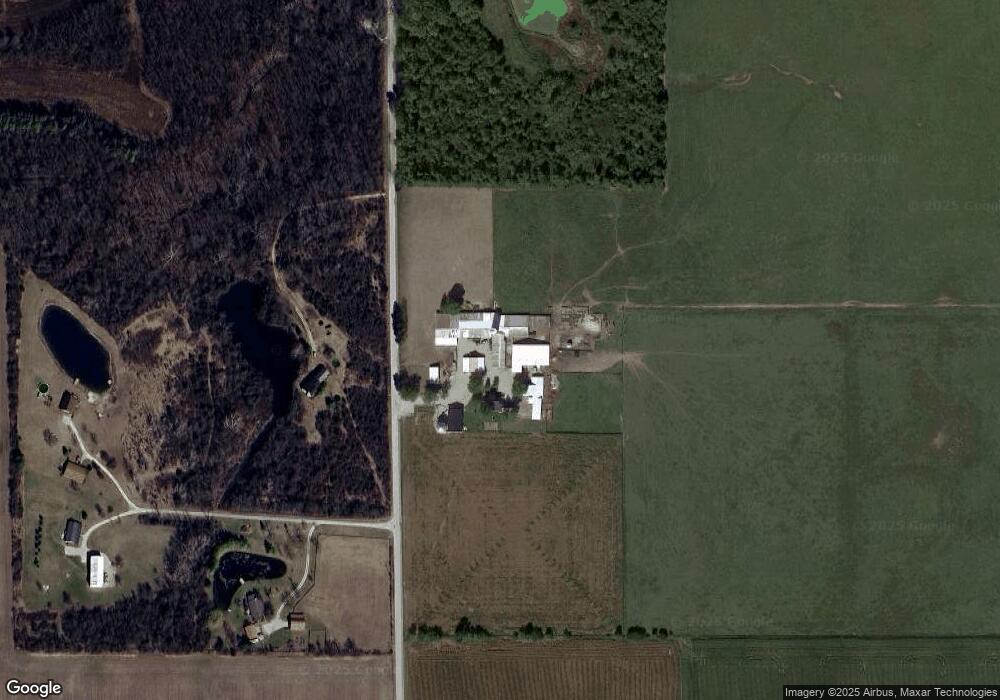 679 S 100 E, Huntington, IN 46750 - photo 1