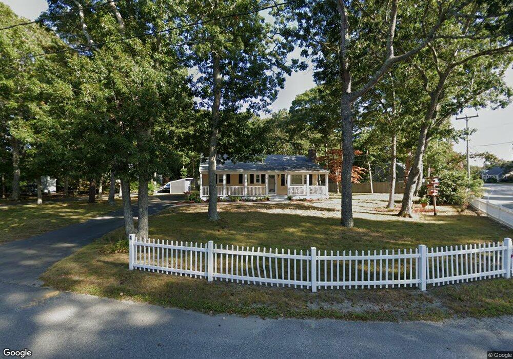 4 Grouse Ln, Hyannis, MA 02601 - photo 1