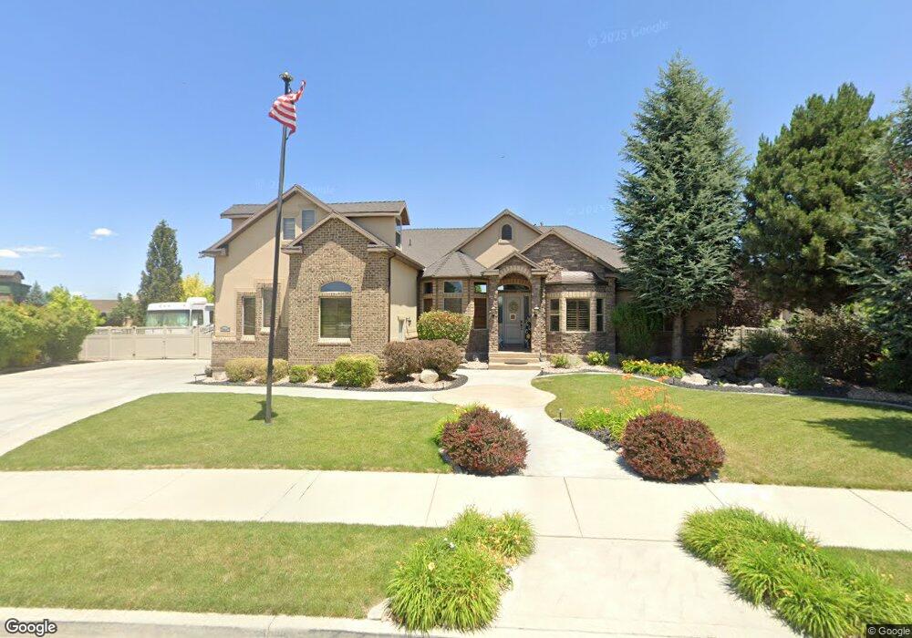 10647 Logan Canyon Rd, South Jordan, UT 84095 - photo 1