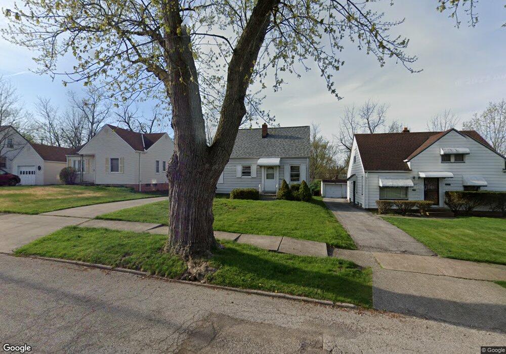 19604 Nitra Ave, Maple Heights, OH 44137 - photo 1