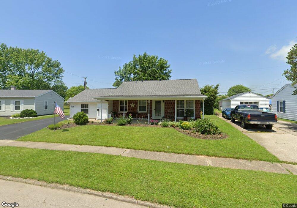 1290 Glover Dr, Xenia, OH 45385 - photo 1