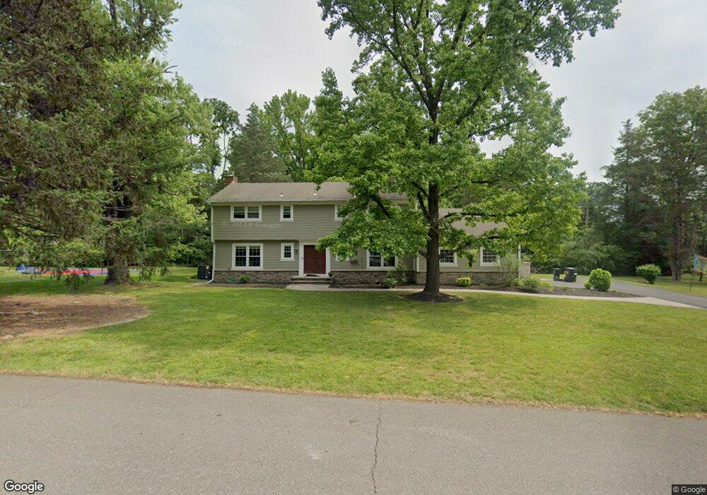 177 Meadowbrook Dr, Princeton, NJ 08540 - photo 1