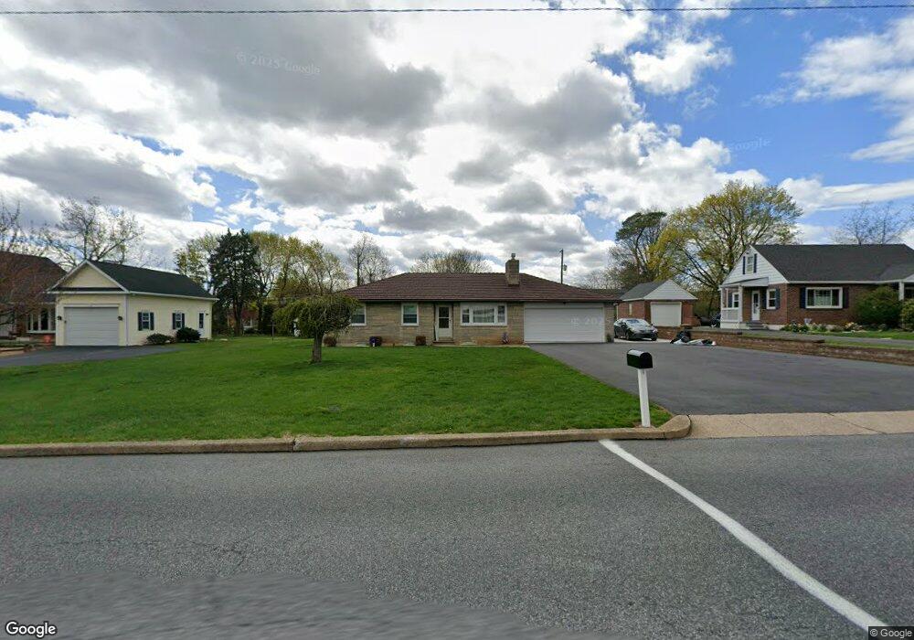 3308 Stoudts Ferry Bridge Rd, Reading, PA 19605 - photo 1