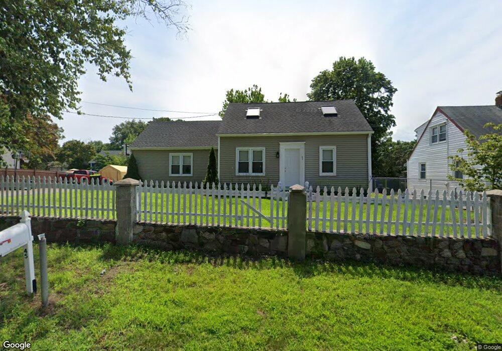 45 Douglas St, Bridgeport, CT 06606 - photo 1