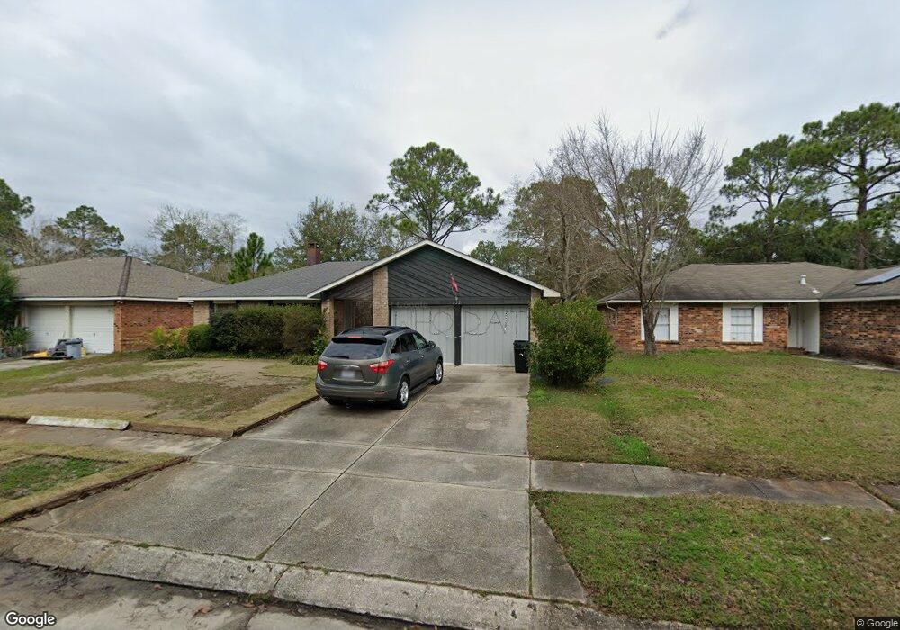 222 Hollow Rock Ct, Slidell, LA 70461 - photo 1