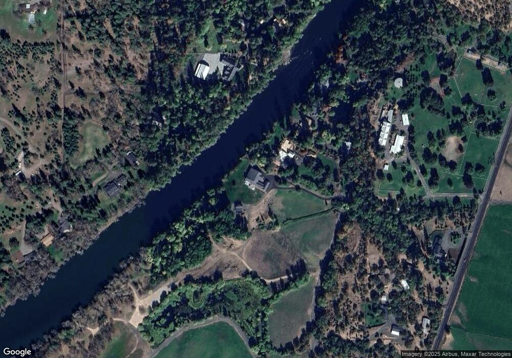 12075 Agate Rd, Eagle Point, OR 97524 - photo 1