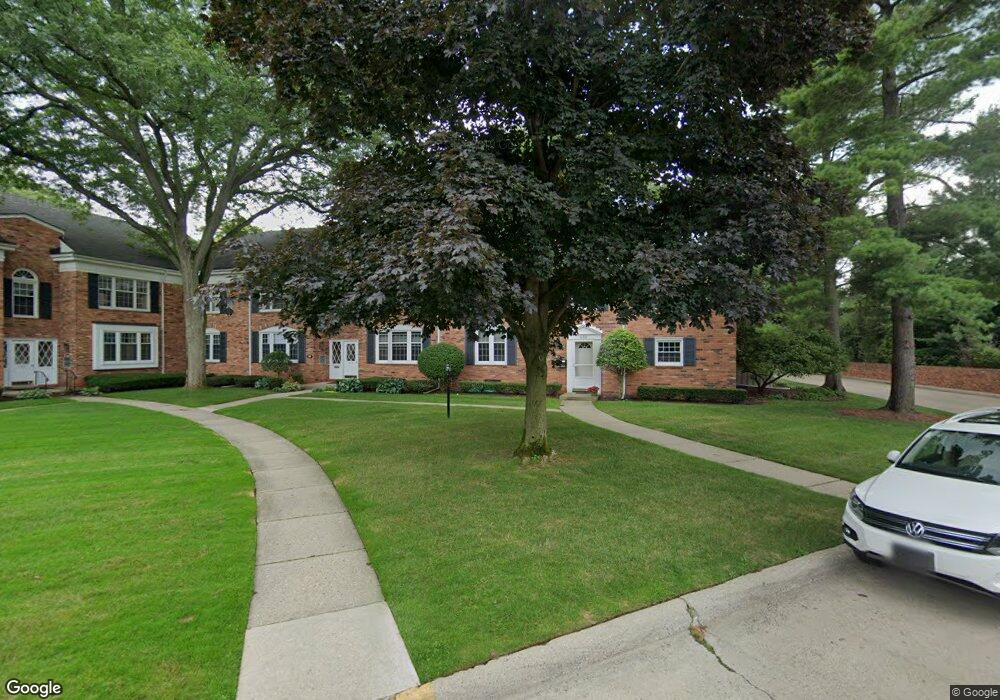 650 Trailwood Path unit D, Bloomfield Hills, MI 48301 - photo 1