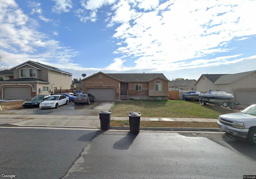 1307 W 1950 N, Clearfield, UT 84015 - photo 1