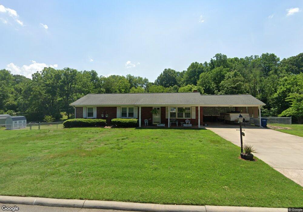 502 Brandon St, Statesville, NC 28677 - photo 1