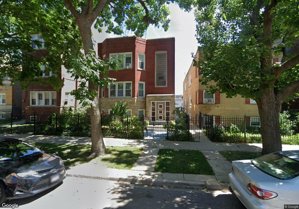 6243 N Mozart St, Chicago, IL 60659 - photo 1
