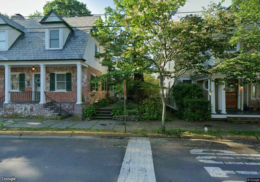 515 Thomas St, Stroudsburg, PA 18360 - photo 1