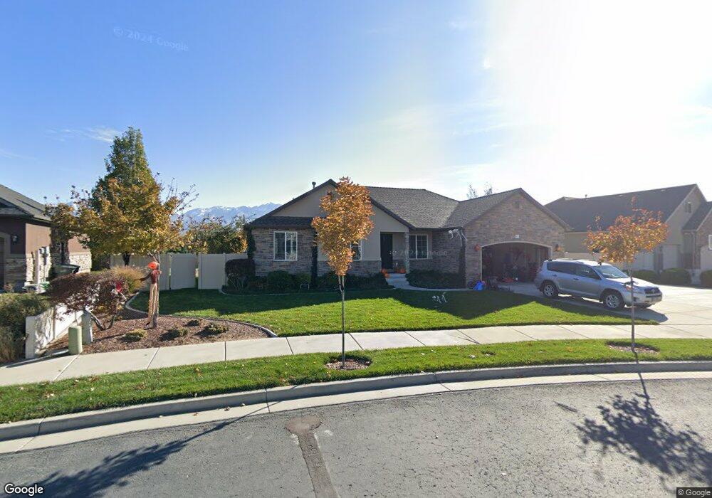 10643 Winter Haven Ct, South Jordan, UT 84095 - photo 1