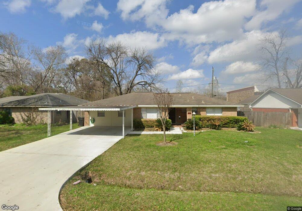 623 Hurley St, Houston, TX 77022 - photo 1