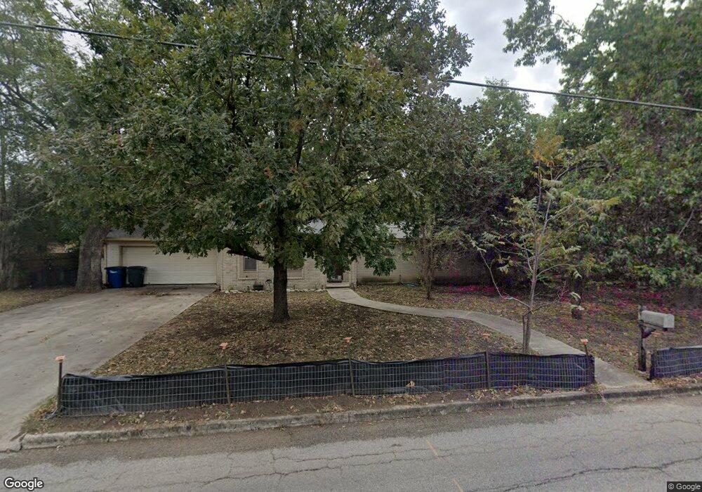 1242 Common St, New Braunfels, TX 78130 - photo 1