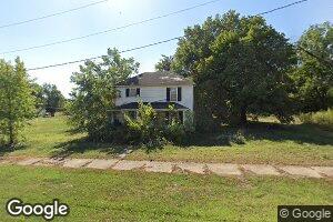 203 E 9th St, Mulberry, KS 66756