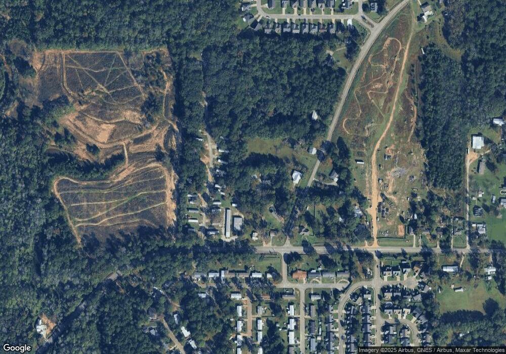 201 Martinez Ct, Dothan, AL 36305 - photo 1